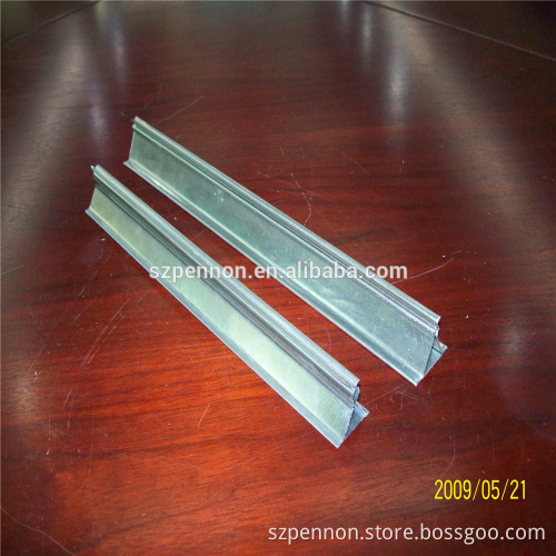 Clip-in Carry Channel Spring Tee Triangle Keel